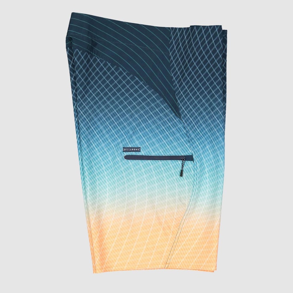 Mens Fluid Pro Boardshorts