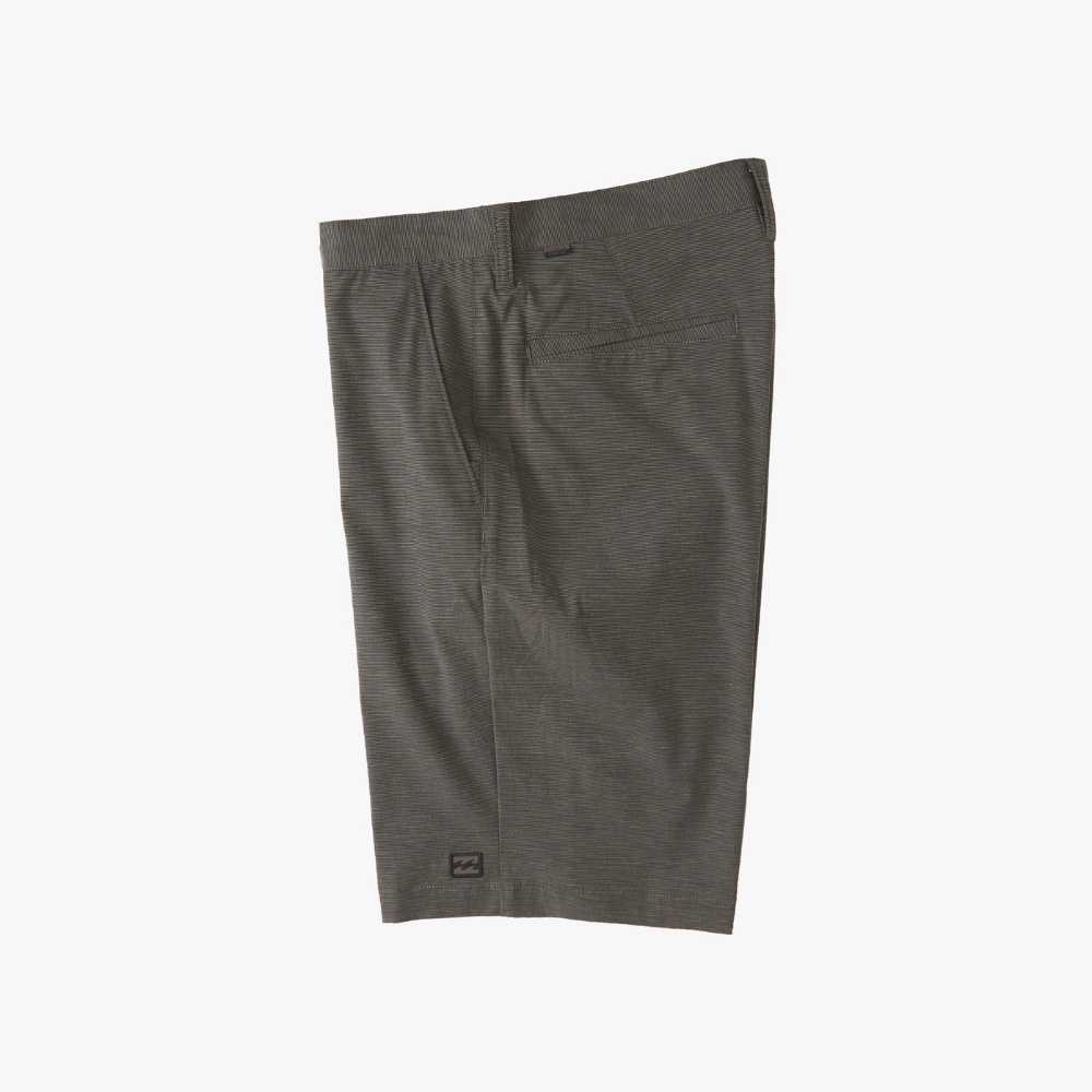 Boy's Crossfire Submersible Shorts 18"