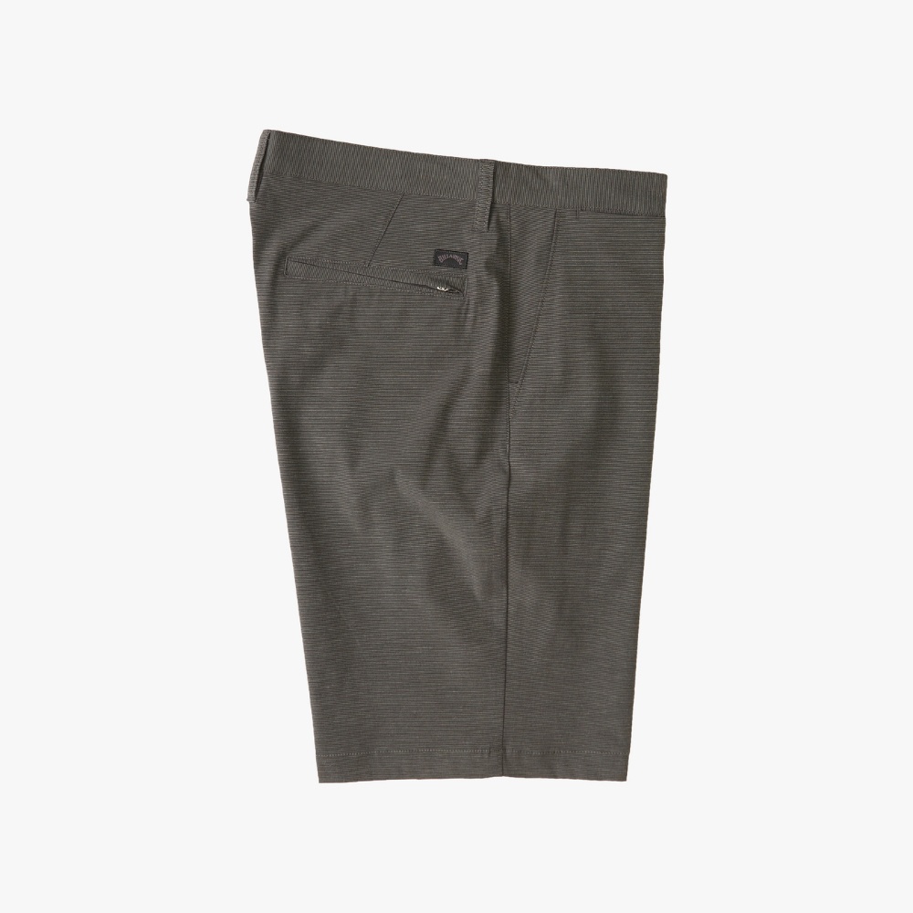 Boy's Crossfire Submersible Shorts 18"