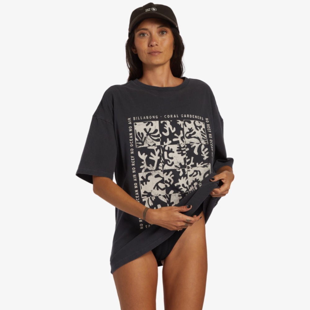 True Boy Coral Gardener T-Shirt - Women