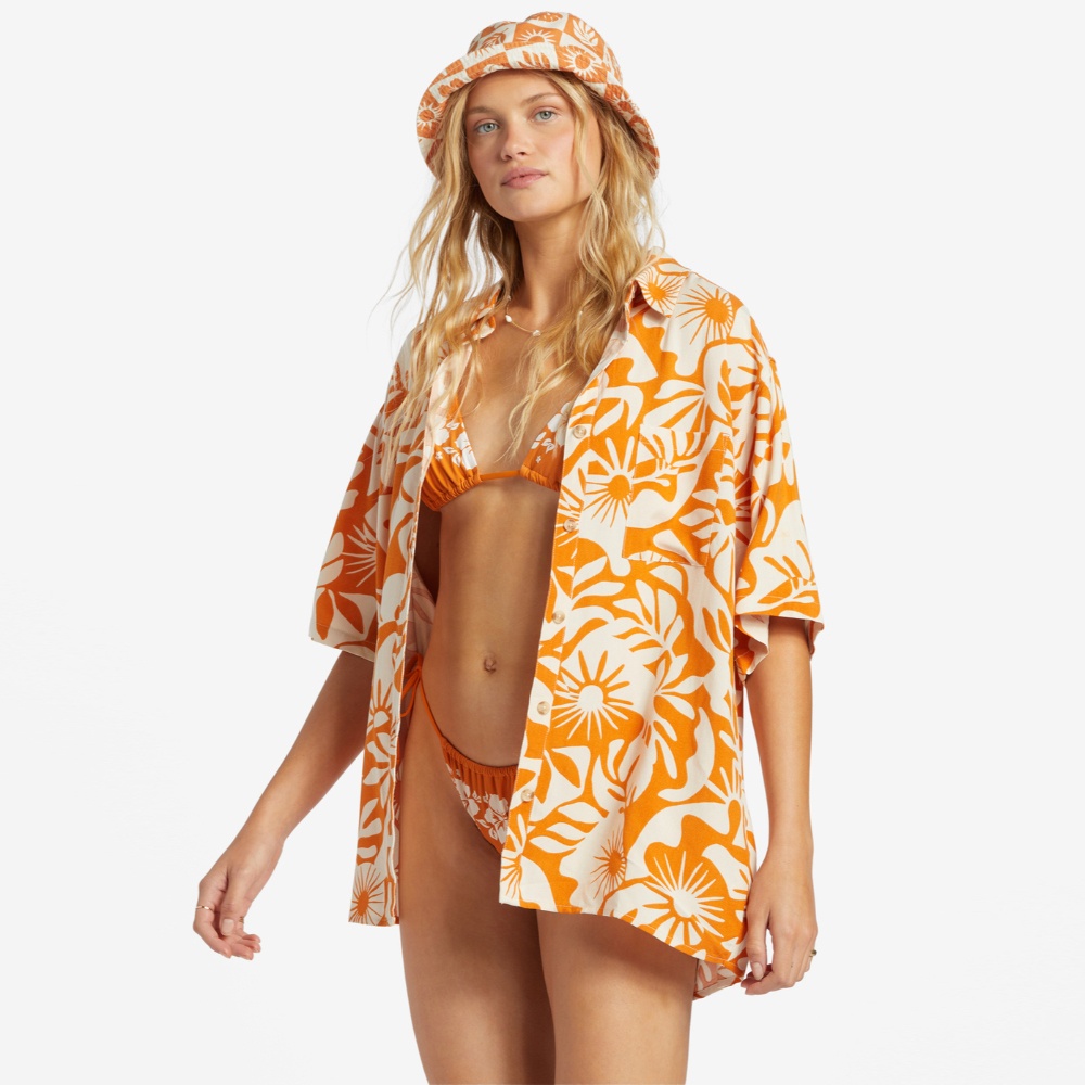 On Vacation Woven Shirt - Women
