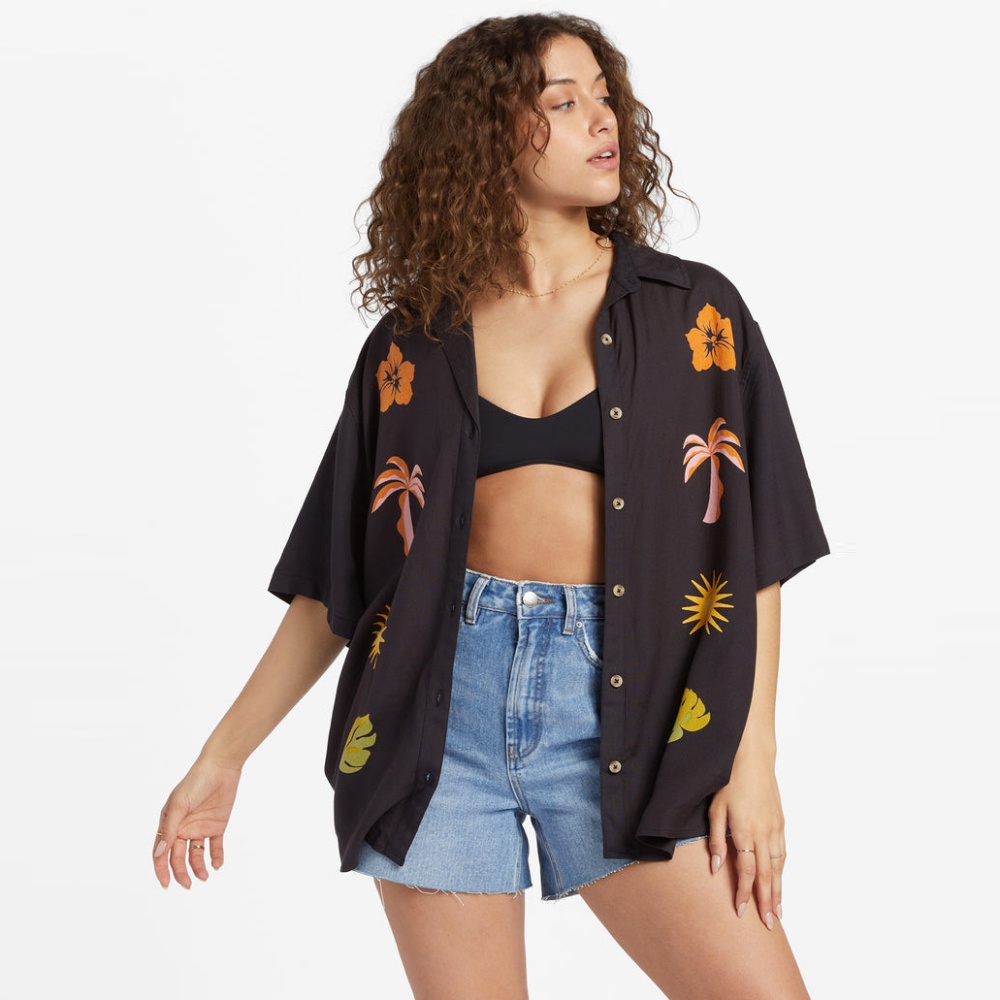 On Vacation Woven Shirt - Women