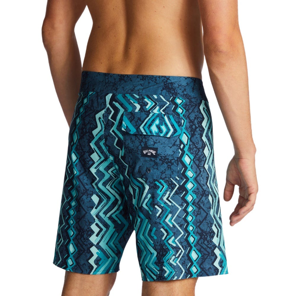 Mens Sundays Airlite Performance 19" Boardshorts In Blue Haze