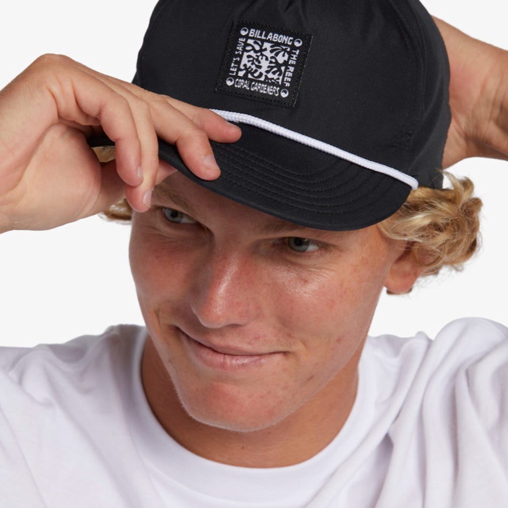 Coral Gardners Horizon Reef Strapback Cap - Men