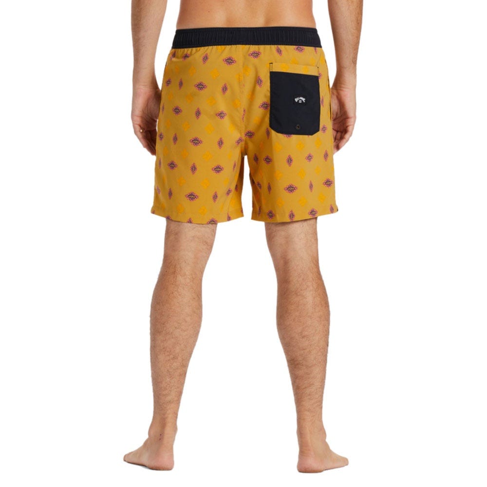 Mens Sundays Layback 17" Boardshorts In Sun