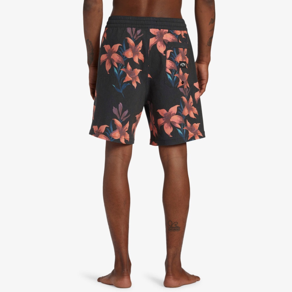 Sundays Layback 17" Elastic Waist Shorts - Men