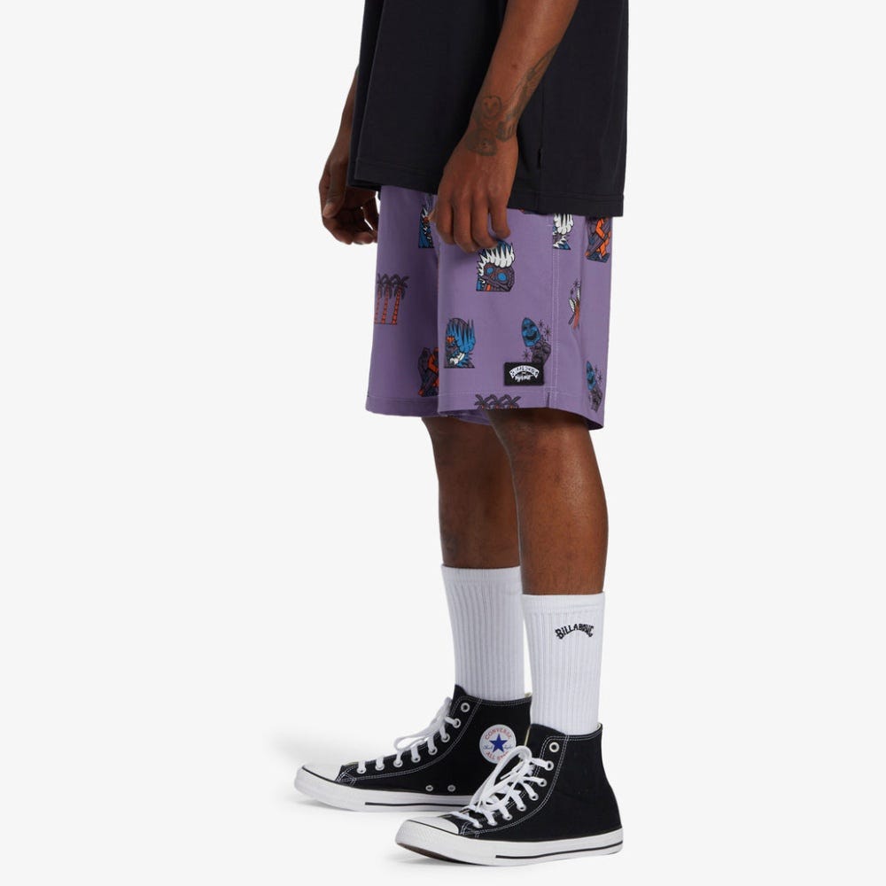 Turn The Tide Layback 17" Elastic Waist Shorts - Men