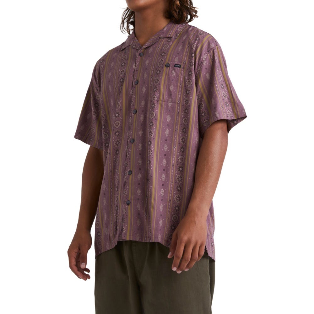 Mens Sundays Vacay Shirt
