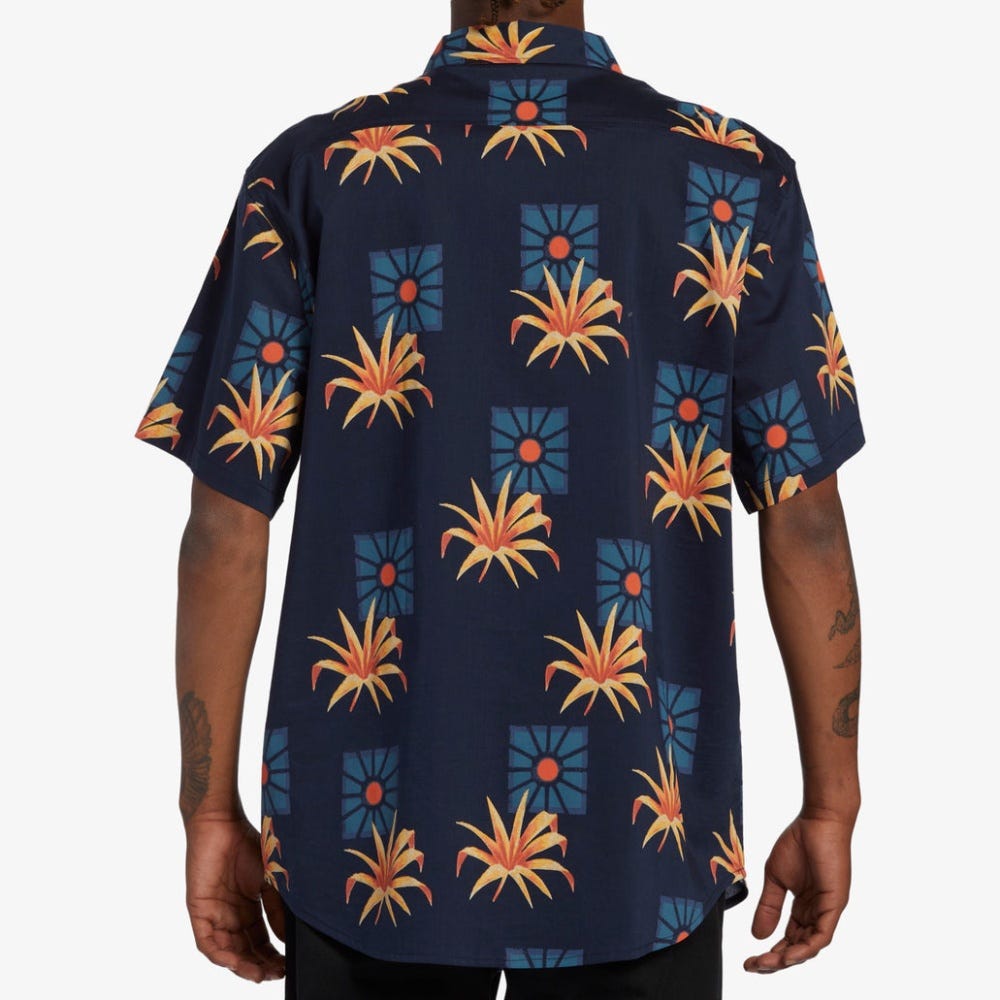 Sundays Short Sleeve Shirt - Men