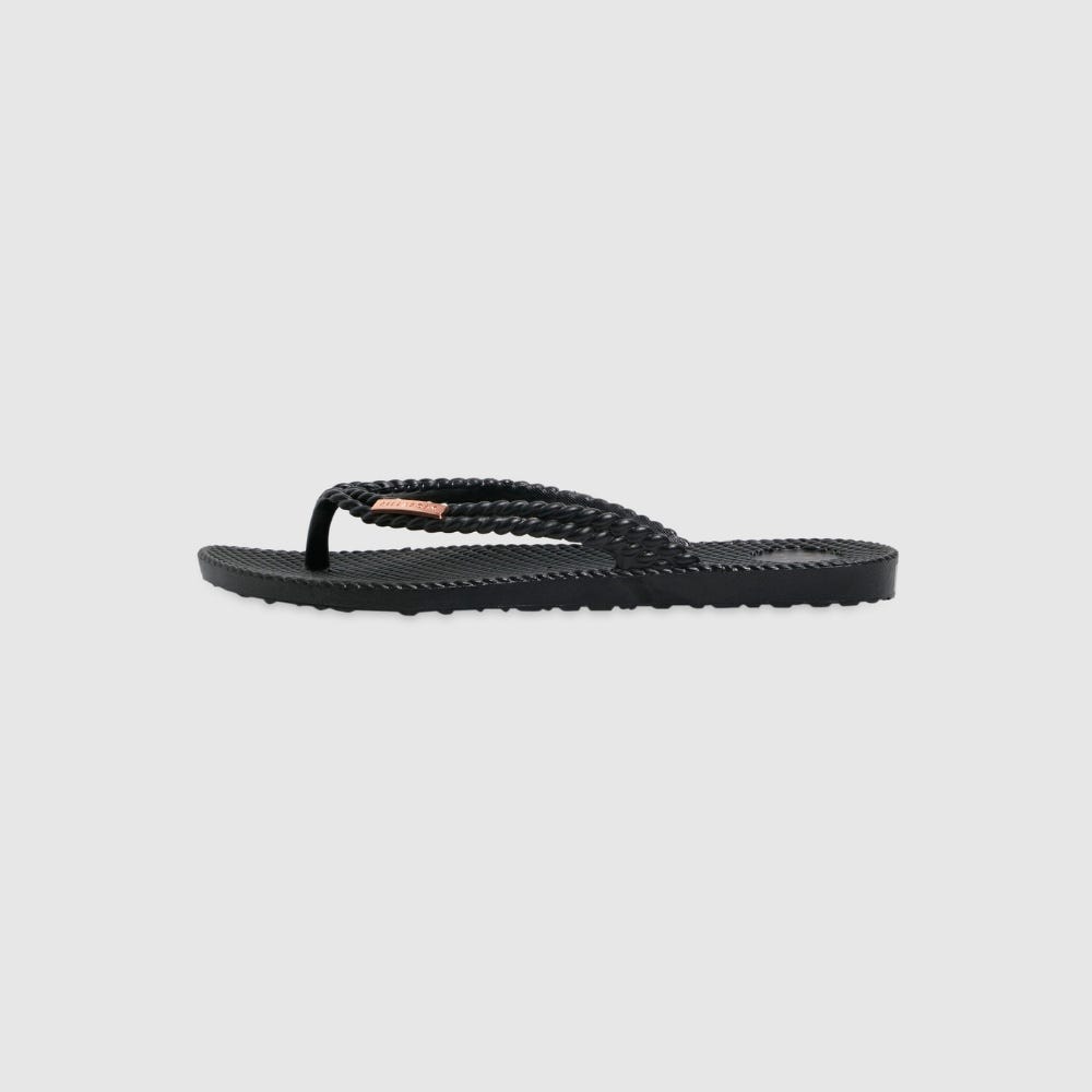 Womens Kick Back Solid Thongs