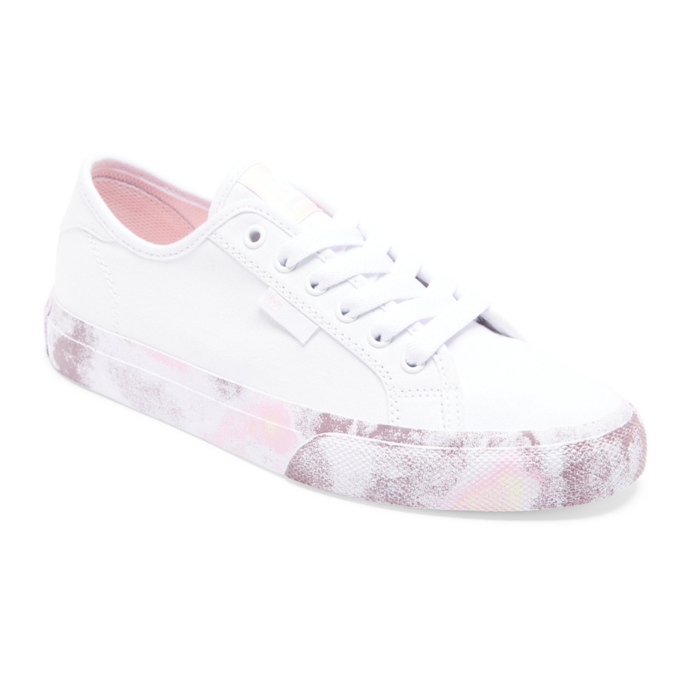 Womens Manual Se Shoes In Peach Parfait