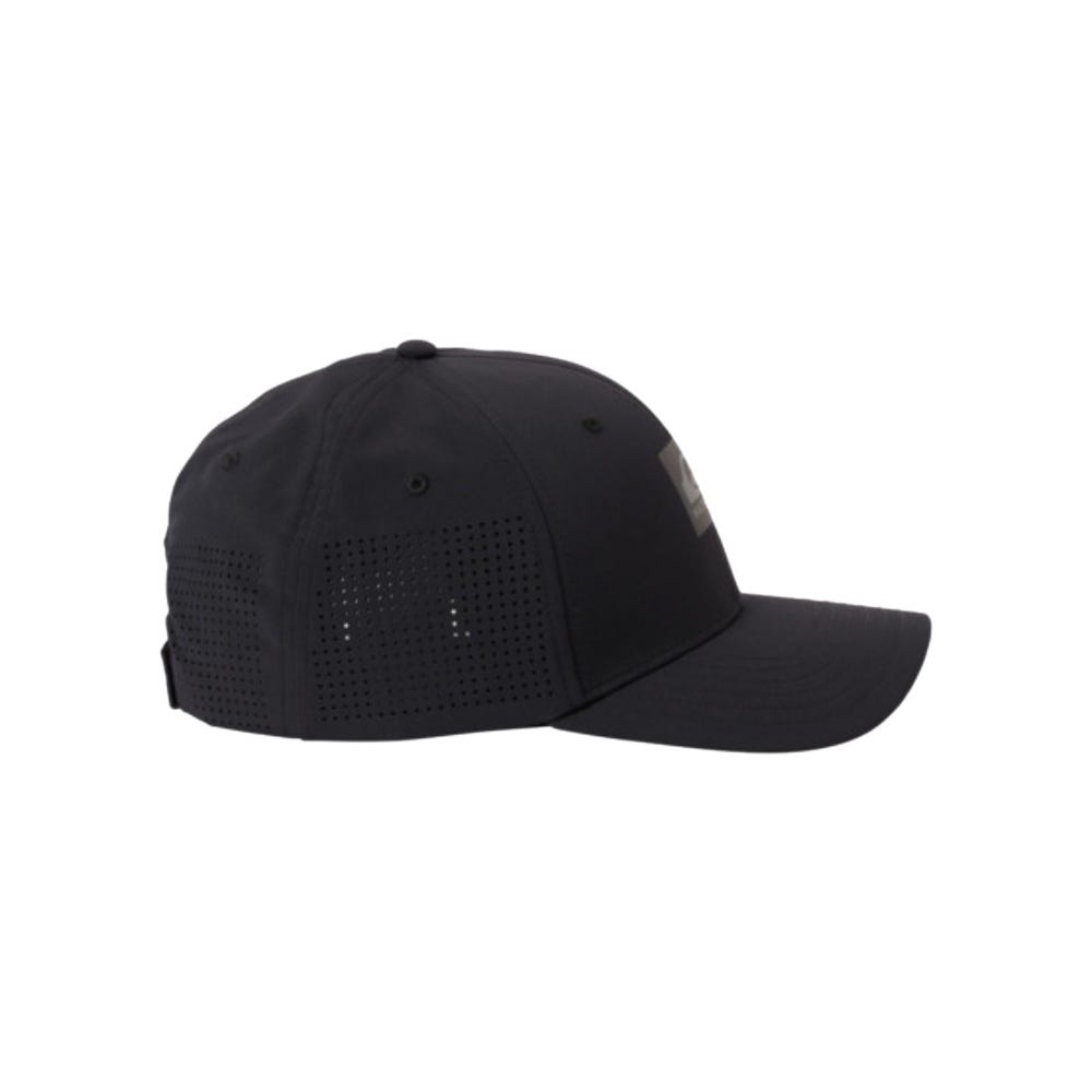 Mens Waterman Perf Turf Snapback Hat In Black