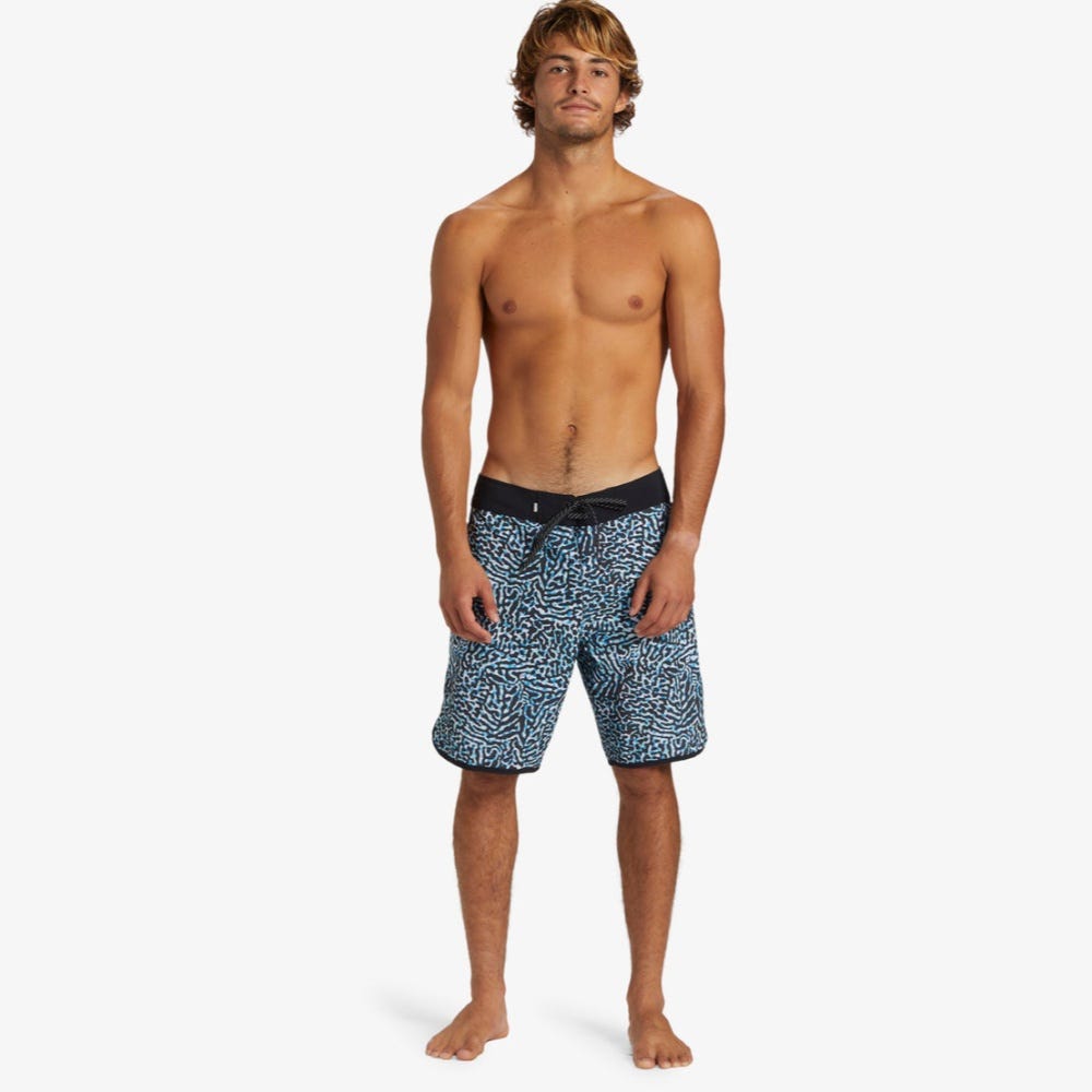 Highline Scallop 19" Boardshorts - Men