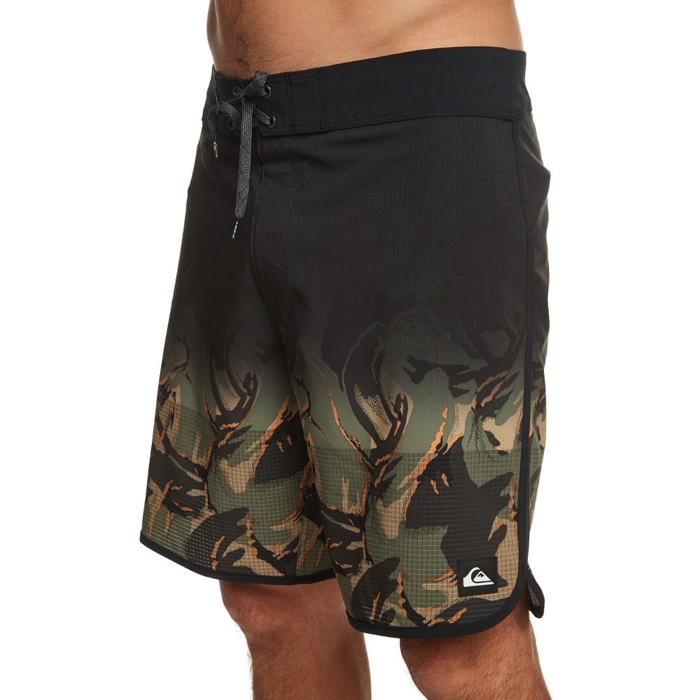 Mens Highline Scallop 19" Boardshorts Four Leaf Clover