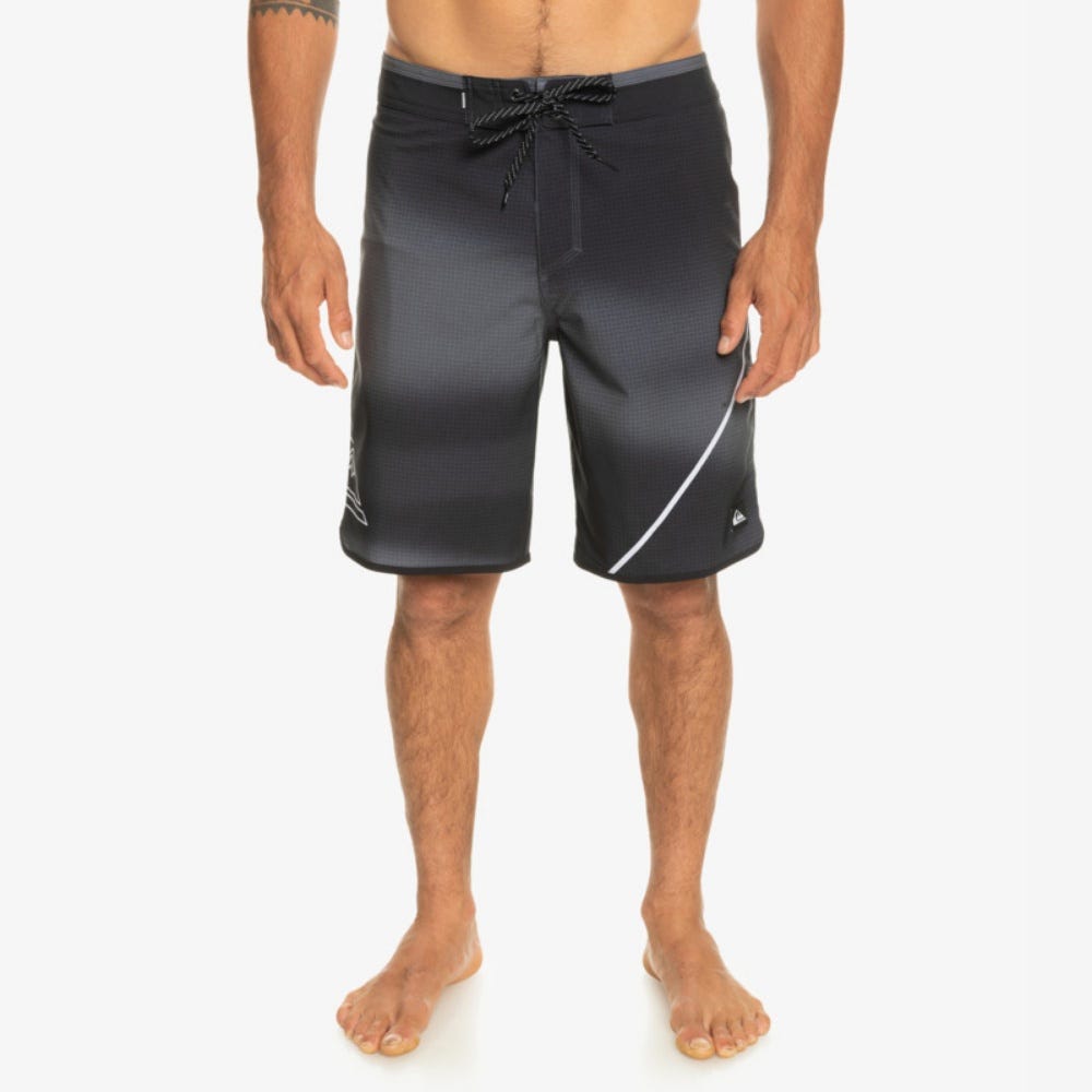Quiksilver Surfsilk New Wave 20" Board Shorts In Black