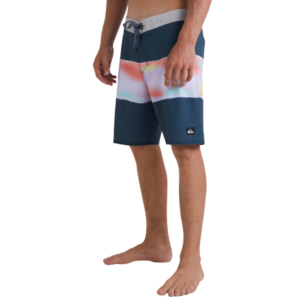 Quiksilver Surfsilk Air Brush 19" Boardshorts In Midnight Navy