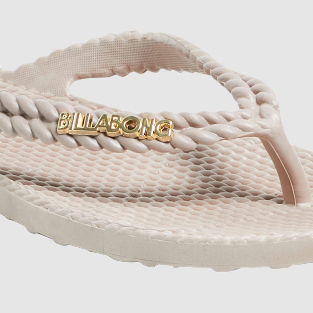 Billabong Kick Back Solid Thongs In Canvas