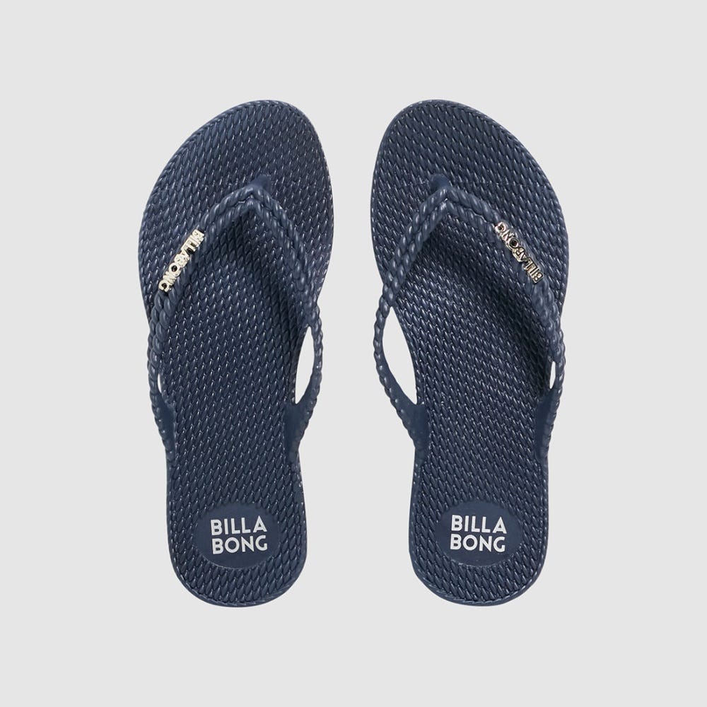 Womens Kick Back Solid Thongs