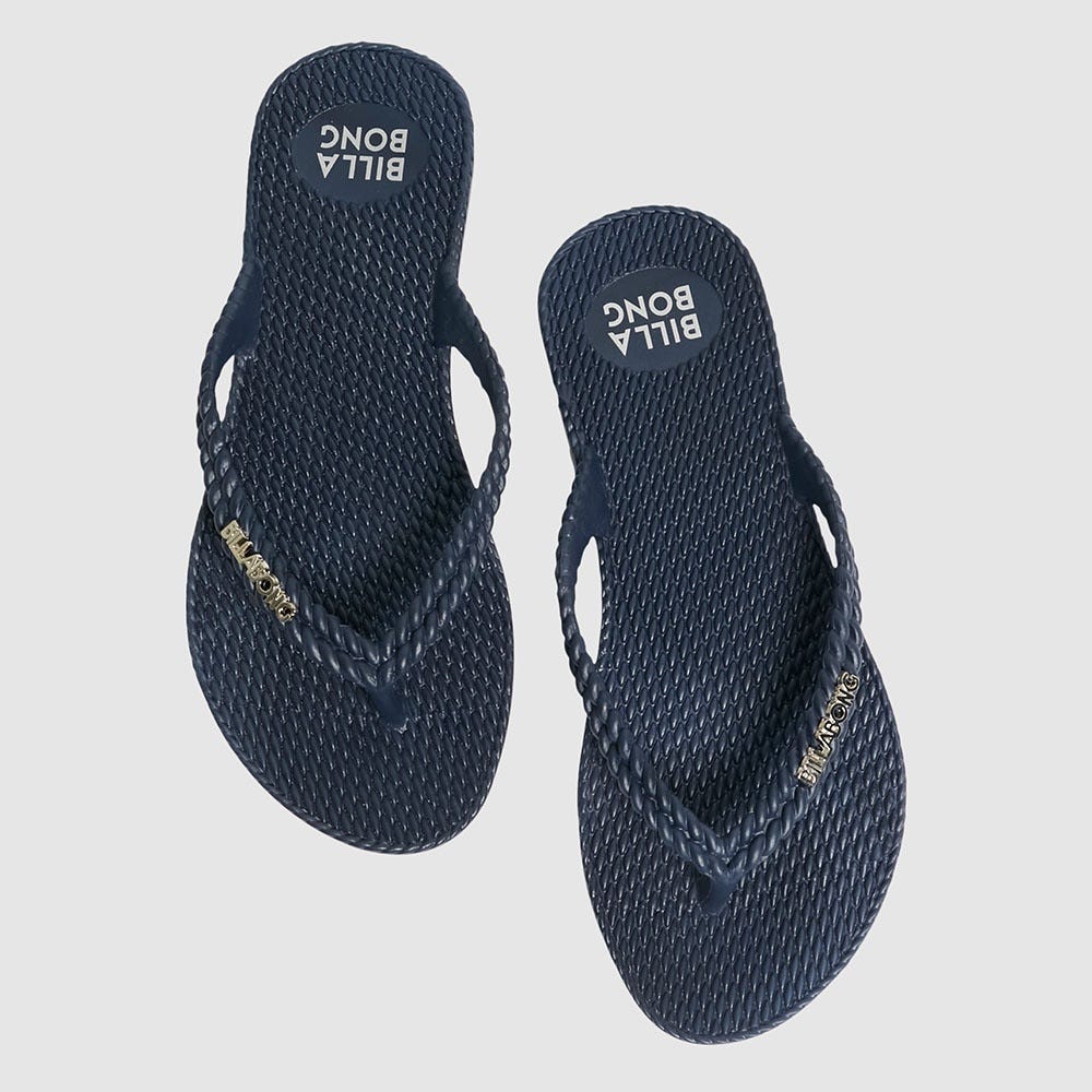 Womens Kick Back Solid Thongs